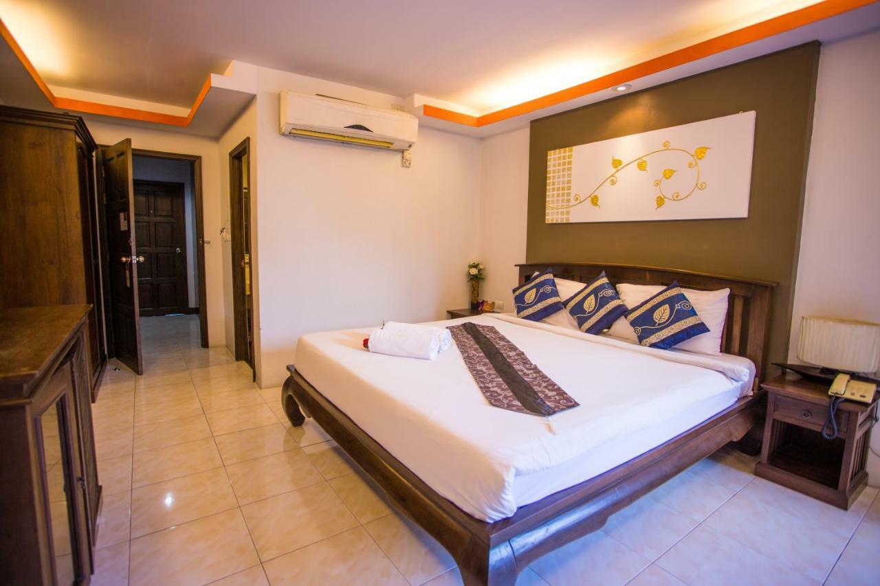 The Luxur Boutique Hotel Patong Exterior foto